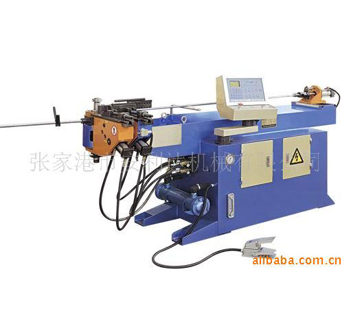 Single head pipe bender