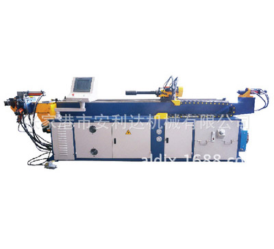 Hydraulic pipe bender